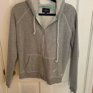 American Eagle Grey Sweatshirt